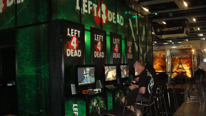 Illustration for article titled Breaking: An Early Look at the PAX Exhibit Floor